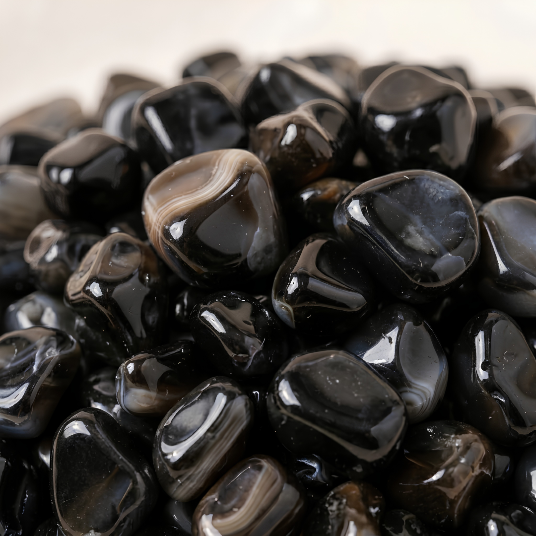 Natural Black Agate Crystal Chips for Grounding