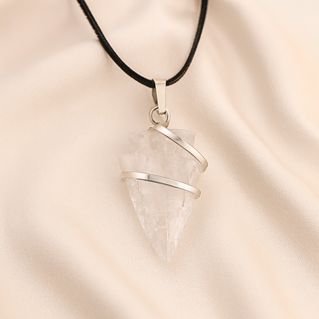 Natural Clear Quartz Arrowhead Pendant for Focus