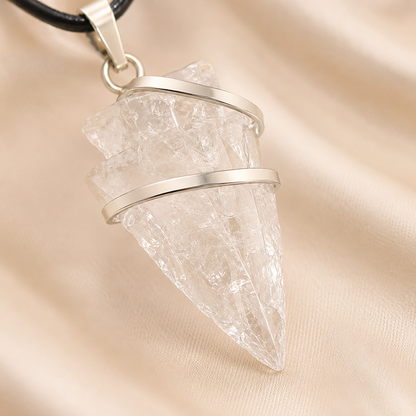 Natural Clear Quartz Arrowhead Pendant for Focus