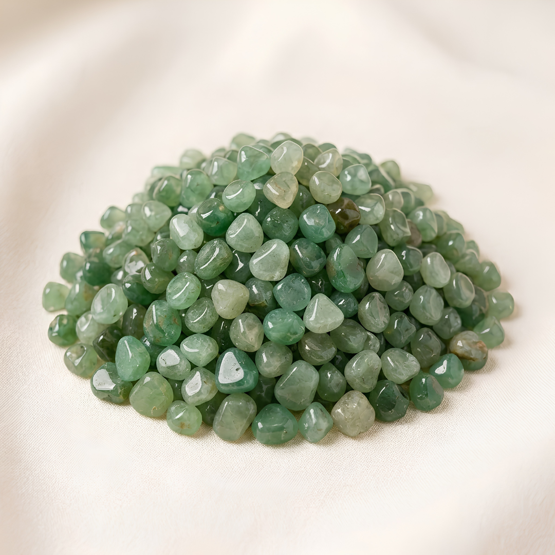 Natural Green Aventurine Crystal Chips for Growth