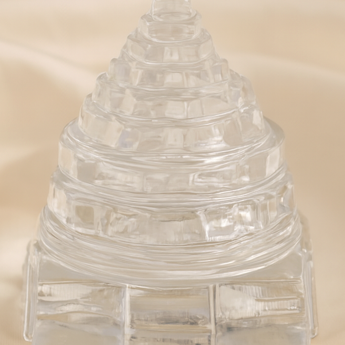 Natural Clear Quartz Sri Yantra Bead for Focus