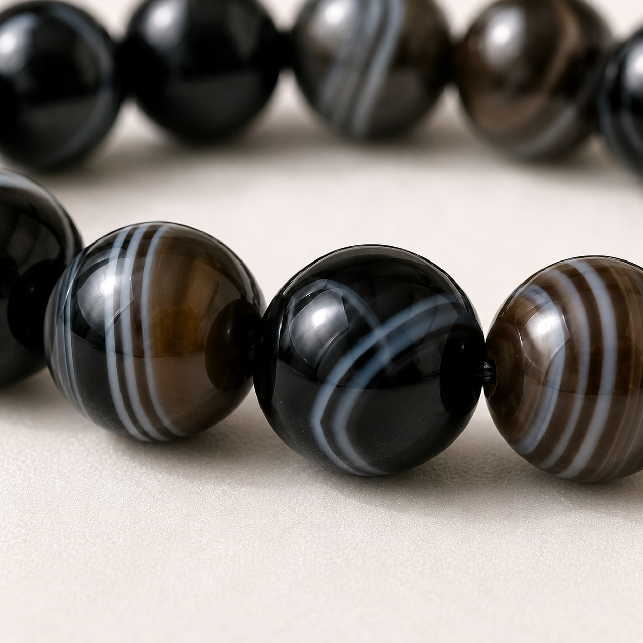 Natural Sulemani Agate 8mm Bracelet for Mindfulness