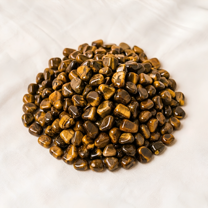 Natural Tiger Eye Crystal Chips for Focus